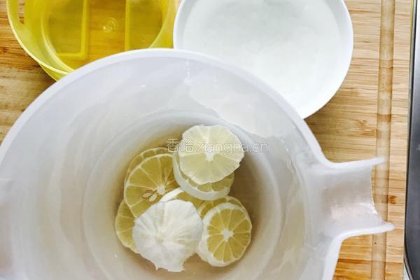 柠檬茶的做法图解3