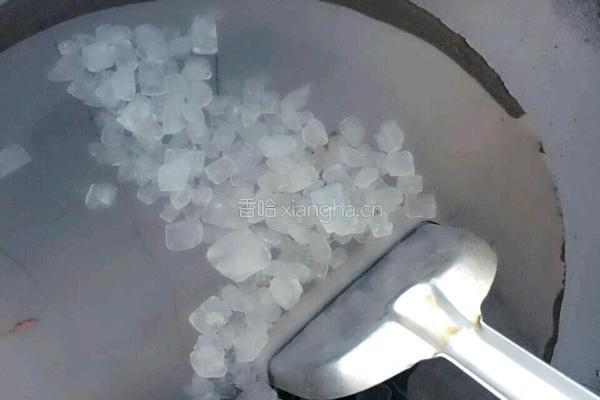 山楂豆沙糖葫芦的做法图解9
