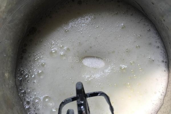 抹茶戚风蛋糕的做法图解5