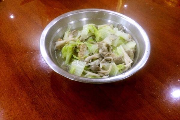 白菜菌菇的做法图解9