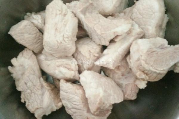 虫草花煲瘦肉的做法图解1