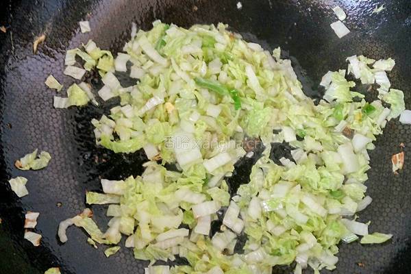蔬菜蛋炒饭的做法图解4