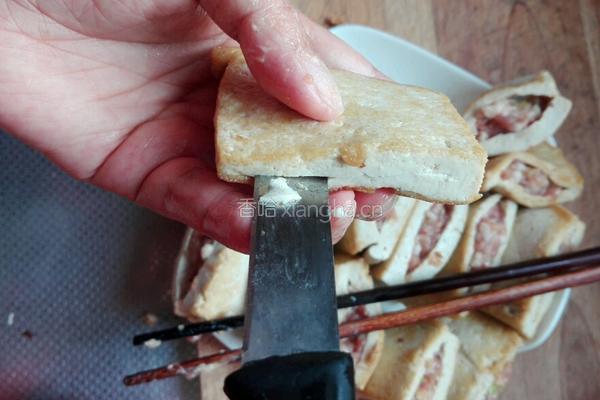 五香酿钱包豆腐的做法图解7
