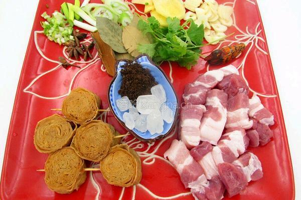响铃红烧肉的做法图解1