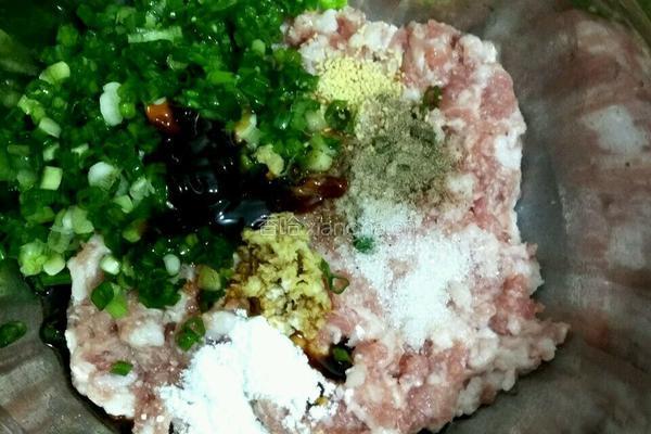 酸菜肉包子的做法图解13