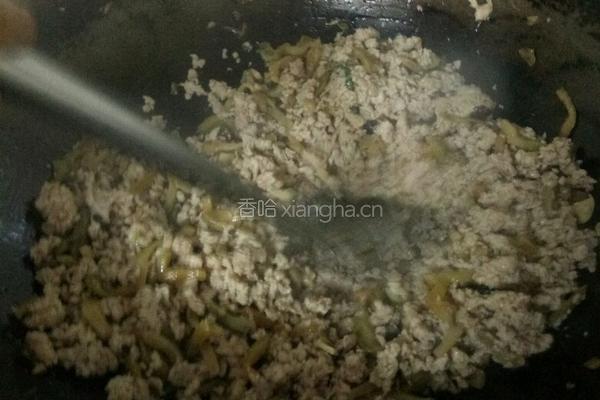 肉沫榨菜的做法图解3