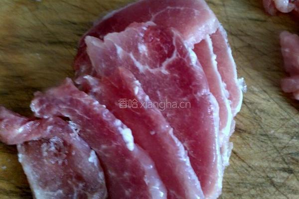 香辣肉丝的做法图解1
