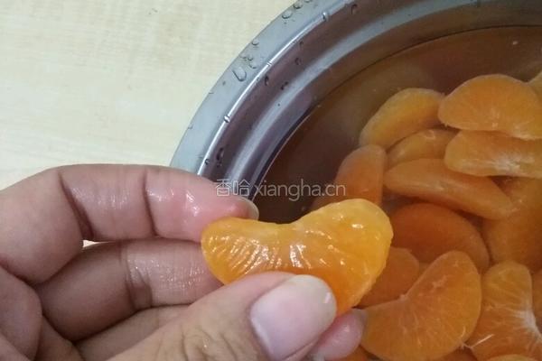 糖水橘子的做法图解3