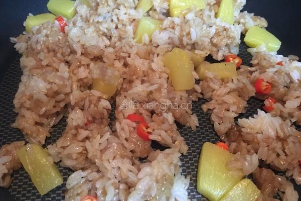 泰式凤梨炒饭的做法图解8