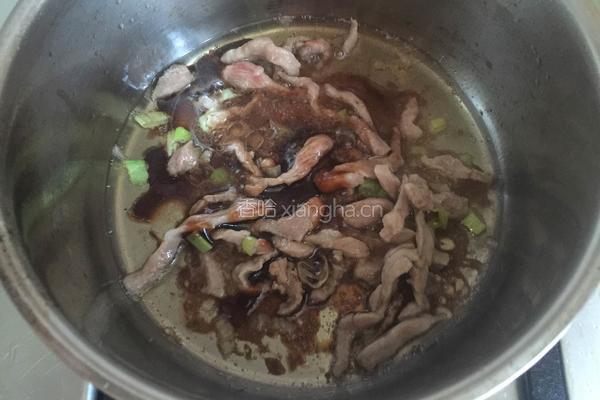 白菜豆芽豆皮拌胡萝卜的做法图解8