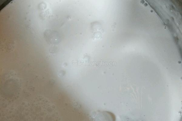 椰汁雪耳糕的做法图解4