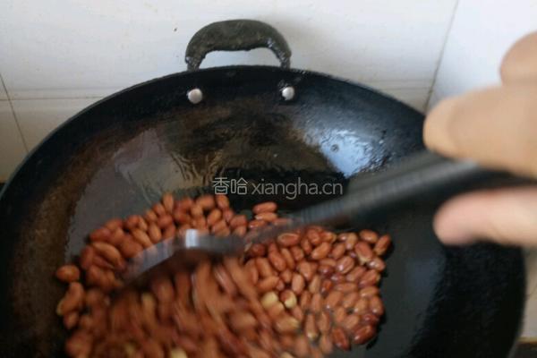 油炸花生米的做法图解3