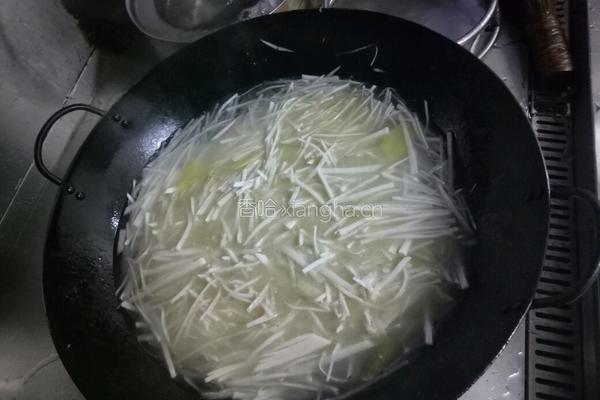 萝卜丝粉条炖豆腐的做法图解9