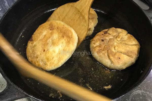 香酥猪肉馅饼的做法图解7