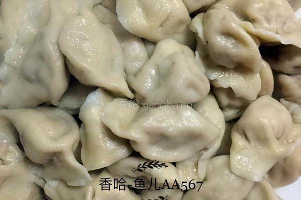 羊肉胡萝卜饺子的做法图解16