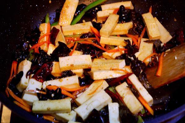 鱼香千叶豆腐的做法图解8