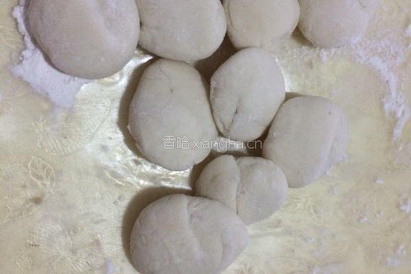 芹菜肉饺子的做法图解9
