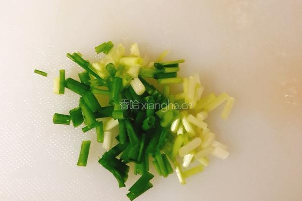 西红柿菠菜荞麦面的做法图解3