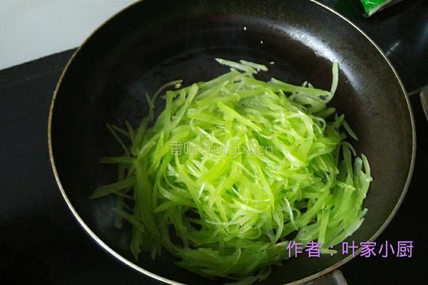 清炒莴笋丝的做法图解8