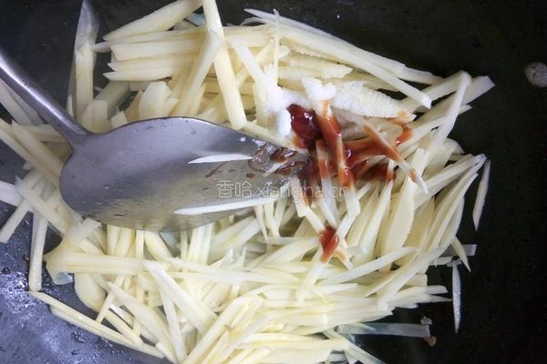 糖醋土豆丝的做法图解3