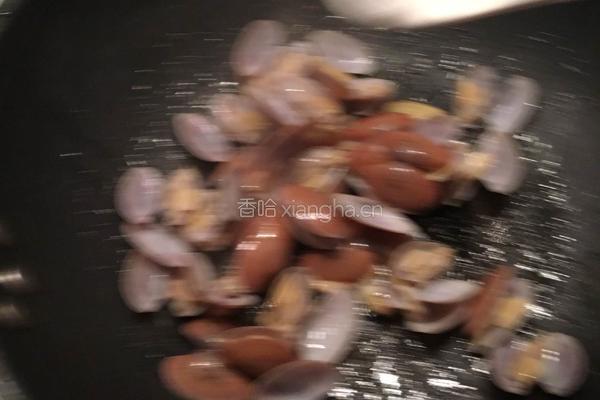 紫苏爆炒花甲的做法图解6