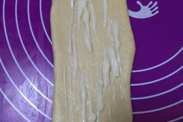 肉松小面包的做法图解3