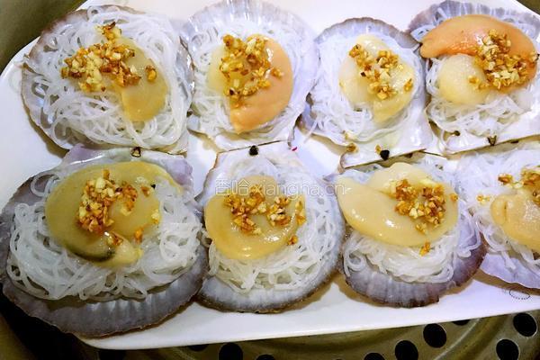 蒜蓉粉蒸扇贝的做法图解4