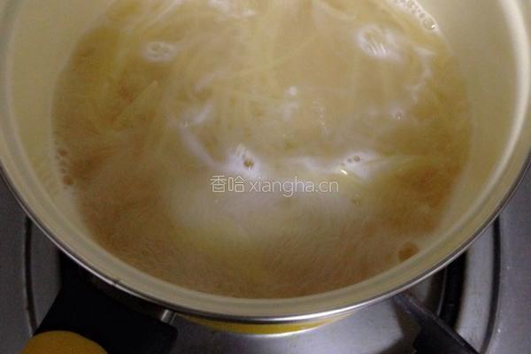 黑椒牛排意面的做法图解3