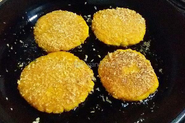 香煎南瓜饼的做法图解8