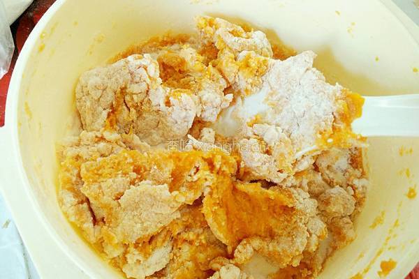 椰香南瓜饼（烤箱版）的做法图解4