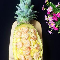 虾仁肉粒凤梨炒饭的做法[图]