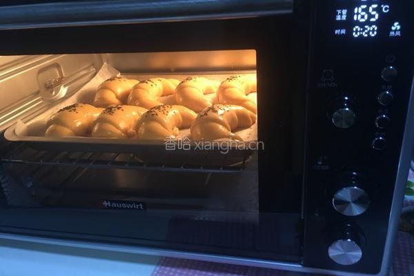 肉松牛角包的做法图解16