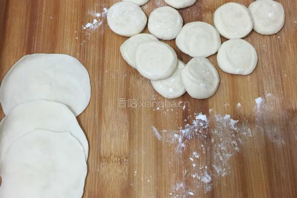 灌汤小笼的做法图解3