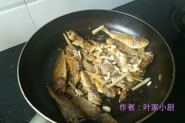 干煎小黄鱼的做法图解6
