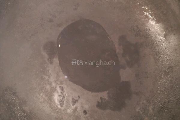鸡爪白菜蘑菇豆腐汤的做法图解6
