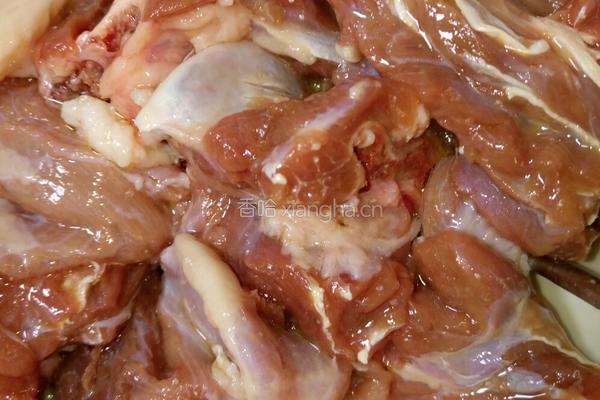 烤羊肉的做法图解1