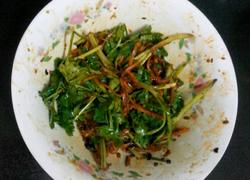 胡萝卜拌香菜