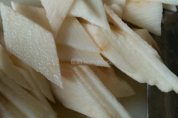 木耳炒淮山的做法图解2
