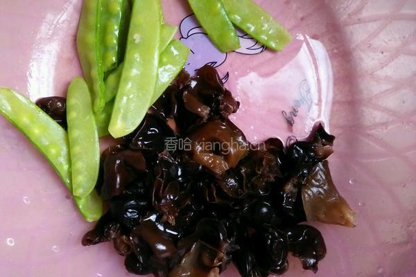 木耳炒淮山的做法图解4
