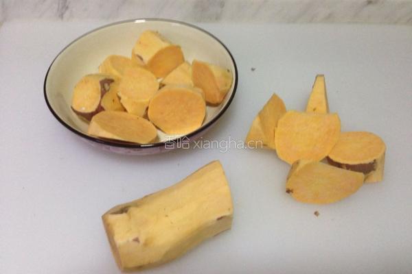 早餐玉米面红薯粥的做法图解5