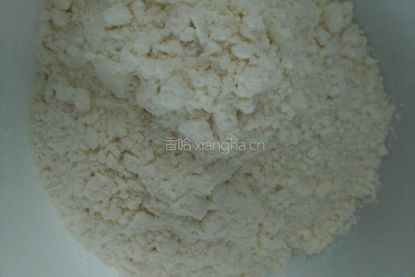 红豆戚风蛋糕的做法图解2