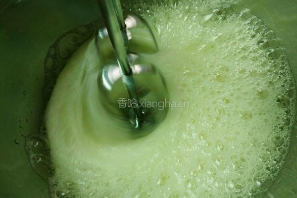 红豆戚风蛋糕的做法图解14