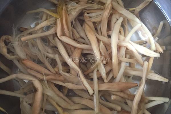 黄花菜鸡蛋汤的做法图解4