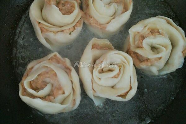 玫瑰花煎饺的做法图解9