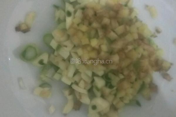 杏鲍菇豆腐臊子面的做法图解1