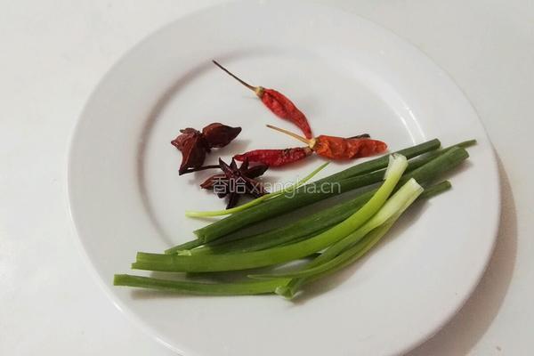 砂锅姜母鸭的做法图解3