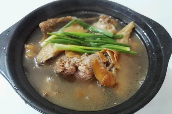 砂锅姜母鸭的做法图解10