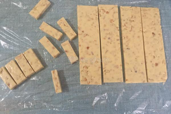 手工牛扎糖的做法图解9
