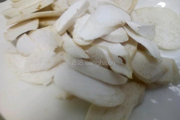 火腿肠炒黄瓜的做法图解3