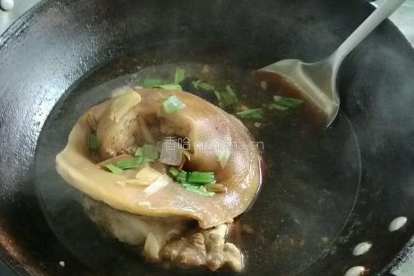 冬日红烧肘子的做法图解6